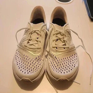 NEW BALANCE FUELCELL SUPERCOMP PACER V1 SIZE 6